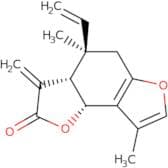 Isolinderalactone