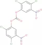 Bis(2,4-dichloro-5-nitrophenyl) carbonate