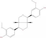 (-)-Pinoresinol