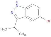 1H-Indazole, 5-bromo-3-(1-methylethyl)-