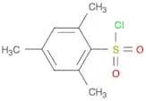 2-Mesitylenesulfonyl chloride